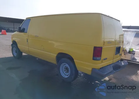 2005 Ford E-250 Commercial/Recreational z USA, uszkodzony, nr VIN 1FTNE24W25HB06184